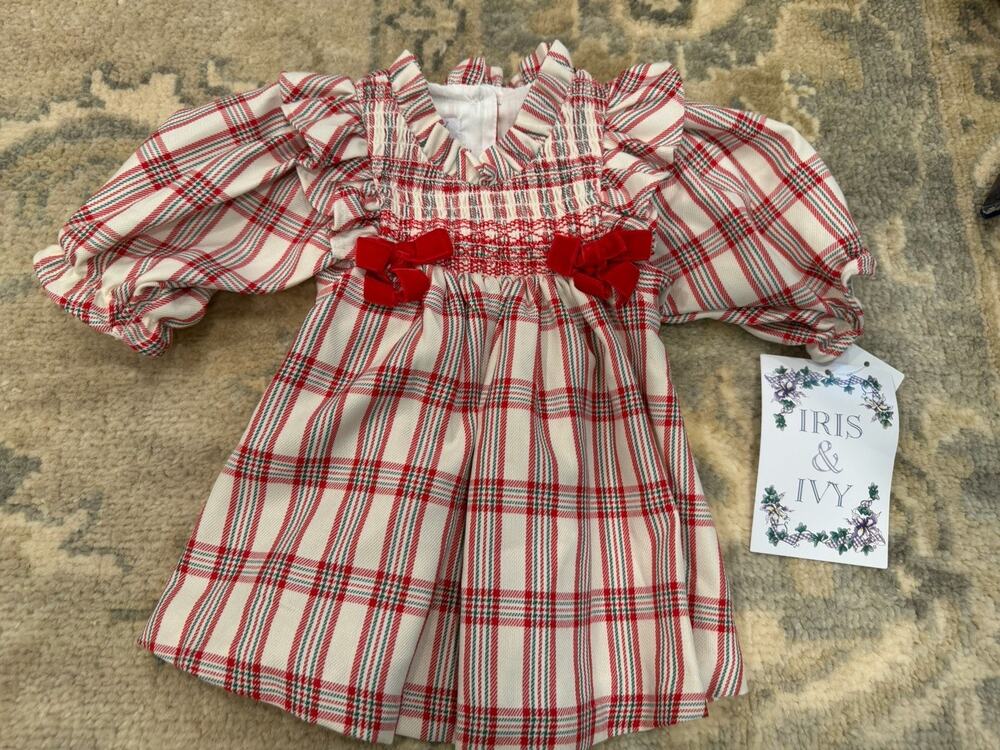 Iris & Ivy Smocked Plaid Baby Girl Dress 3-6 Months NWT